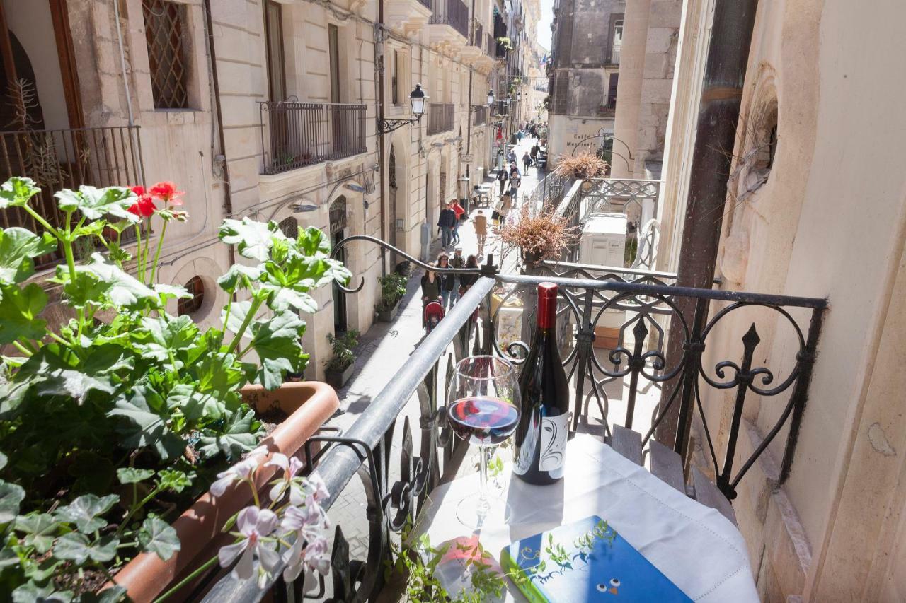 Lusso Al Duomo Di Ortigia Apartment Syracuse ภายนอก รูปภาพ