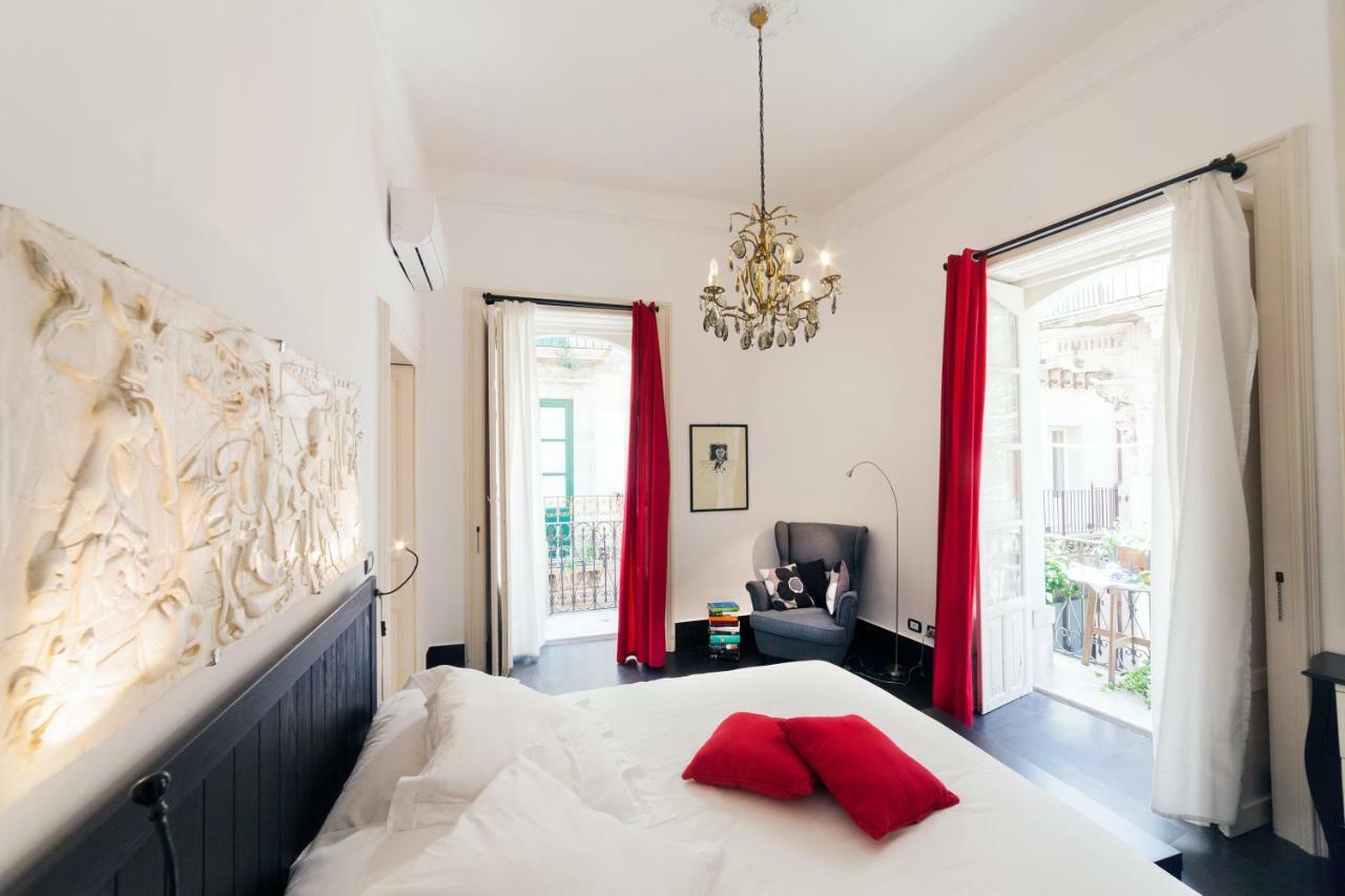 Lusso Al Duomo Di Ortigia Apartment Syracuse ภายนอก รูปภาพ